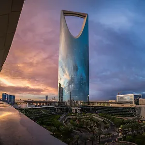 فورسيزونز ***** الرياض